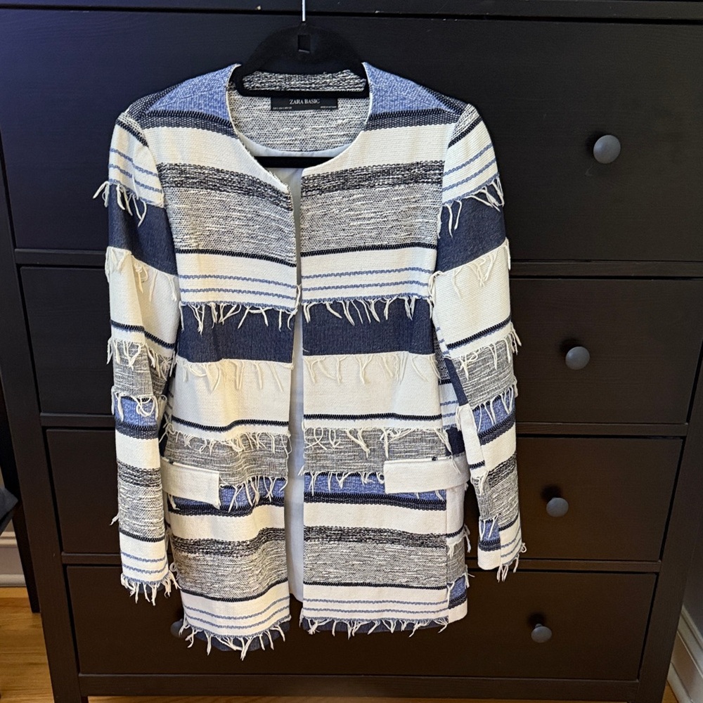 Zara Navy and Cream Striped Blazer